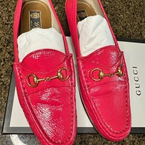 Gucci Women Vibrant Pink Leather Loafers